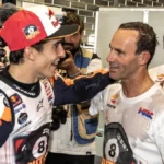 Marc Marquez bersama kru Honda saat masih memperkuat Repsol Honda di MotoGP