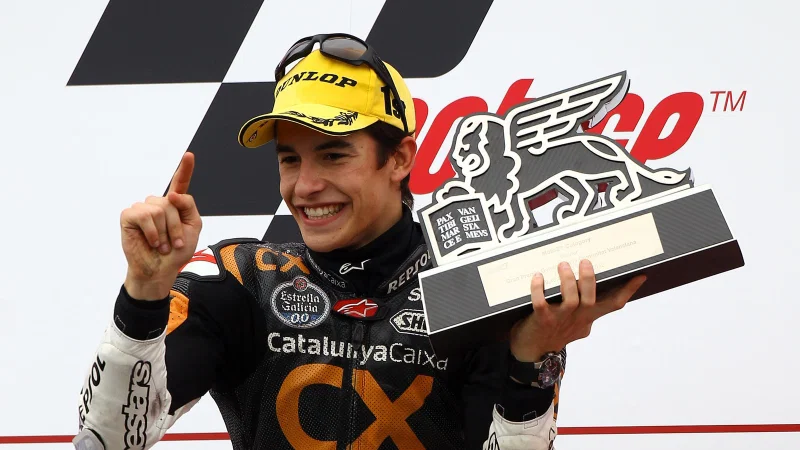 Marc Marquez merayakan kemenangan Moto2 Valencia 2012 setelah start dari posisi terakhir