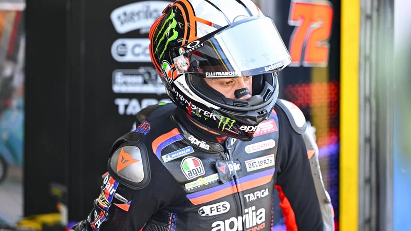 Marco Bezzecchi memimpin Practice MotoGP Belanda 2026 bersama Aprilia di Sirkuit Assen