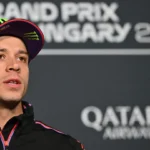 Marco Bezzecchi mendapat skorsing setelah insiden dengan marshal di Sprint Race MotoGP Ceko 2026 Brno