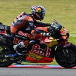 Pedro Acosta membalap dengan motor Red Bull KTM di MotoGP Belanda 2026