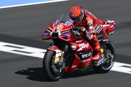 Marc Marquez merebut pole position MotoGP Hungaria 2026 bersama Ducati Lenovo