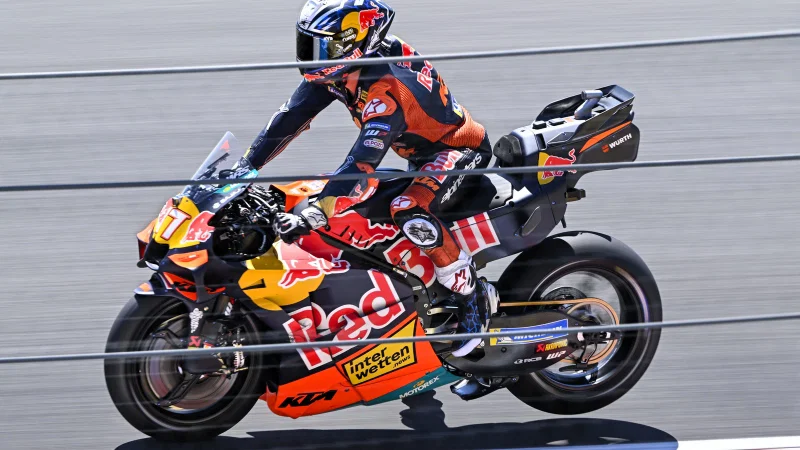 Pedro Acosta saat kualifikasi MotoGP Hungaria 2026 bersama Red Bull KTM