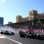 Para pembalap F1 melakukan start GP Azerbaijan 2024 di Baku City Circuit