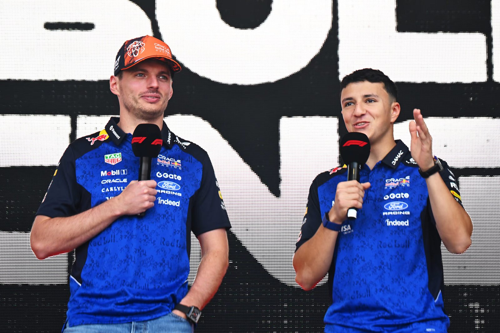 Max Verstappen dan Isack Hadjar menjadi duet pembalap Red Bull untuk F1 2027