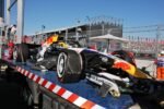 Mobil Racing Bulls Arvid Lindblad rusak setelah kecelakaan FP2 F1 GP Spanyol 2026 di Madring