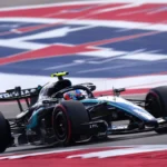 Kimi Antonelli mengendarai mobil Mercedes di Circuit of the Americas, Austin.